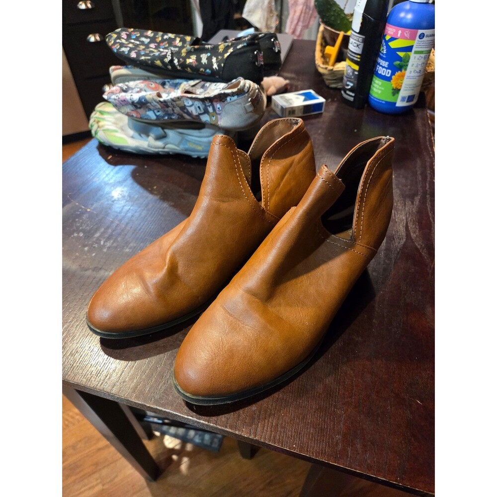 Low heel Faded Glory boots